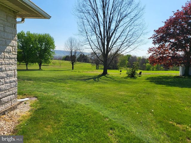 32 SHEETZ RD, Halifax, PA 17032