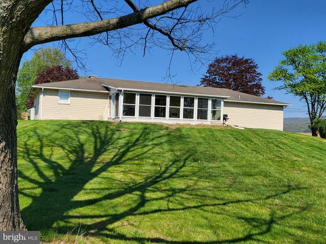 32 SHEETZ RD, Halifax, PA 17032