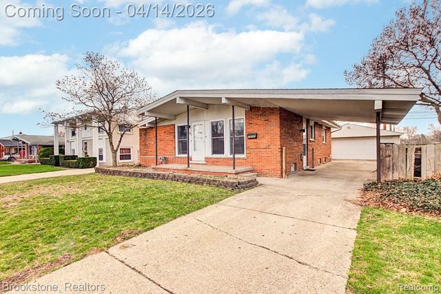 29242 Shirley Avenue, Madison Heights, MI 48071