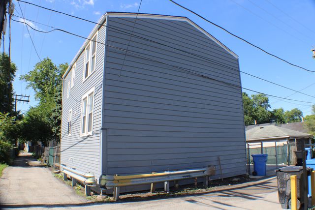 2014 W 52nd Street, Chicago, IL 60609