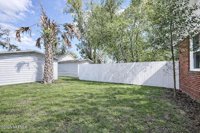 429 W 46TH STREET, Jacksonville, FL 32208