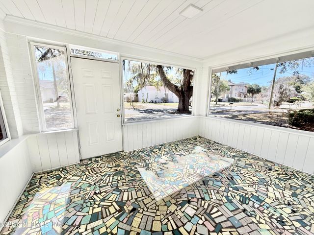 429 W 46TH STREET, Jacksonville, FL 32208