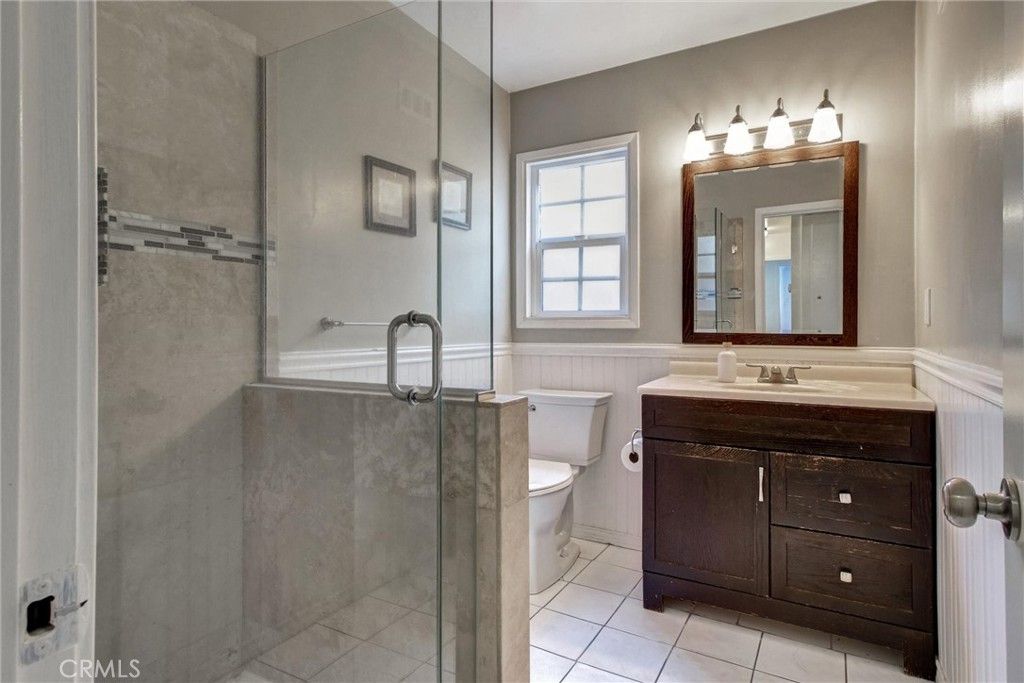 Image 14 of property listing at 19309 Caney, Carson, CA 90746