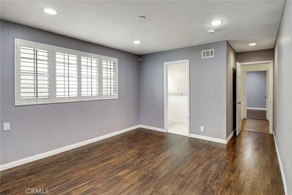 Image 18 of property listing at 19309 Caney, Carson, CA 90746