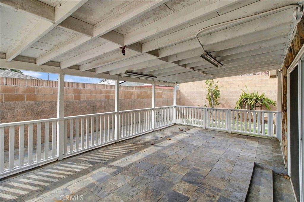 Image 26 of property listing at 19309 Caney, Carson, CA 90746