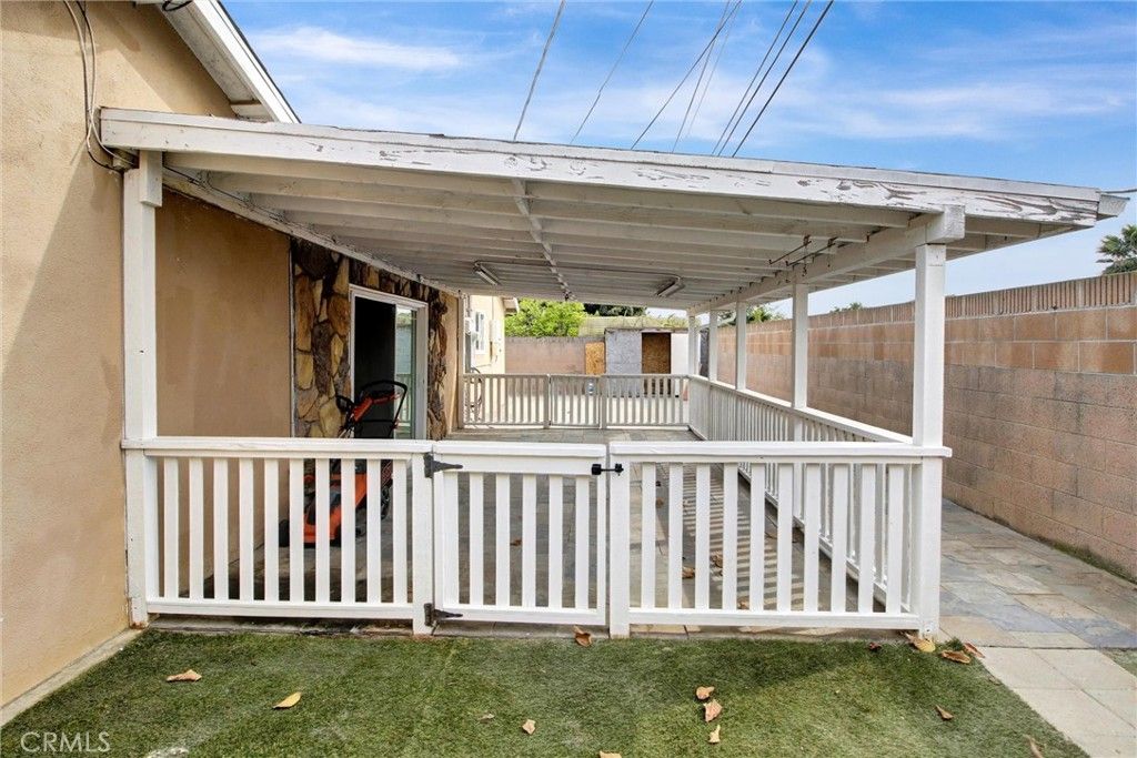 Image 29 of property listing at 19309 Caney, Carson, CA 90746