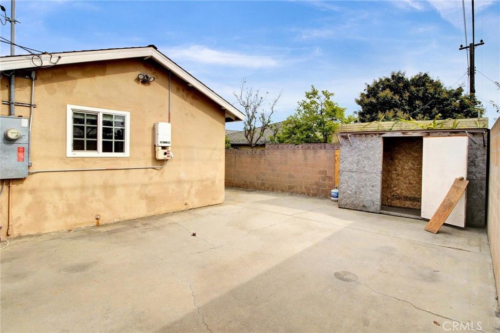 Image 31 of property listing at 19309 Caney, Carson, CA 90746
