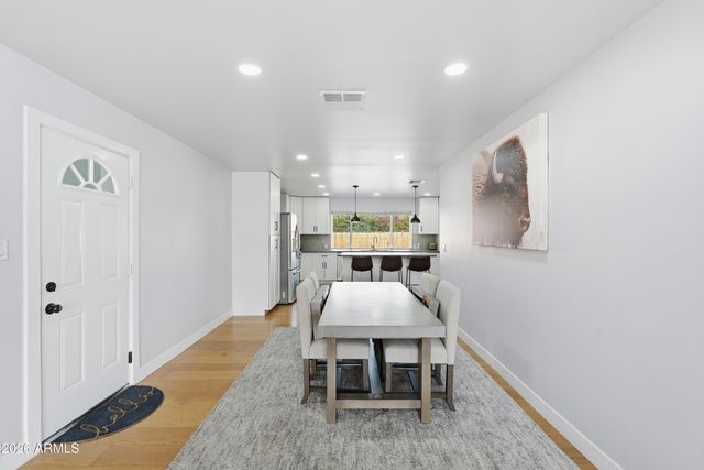 8626 E ROANOKE Avenue, Scottsdale, AZ 85257