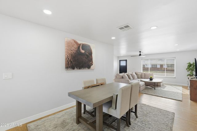8626 E ROANOKE Avenue, Scottsdale, AZ 85257