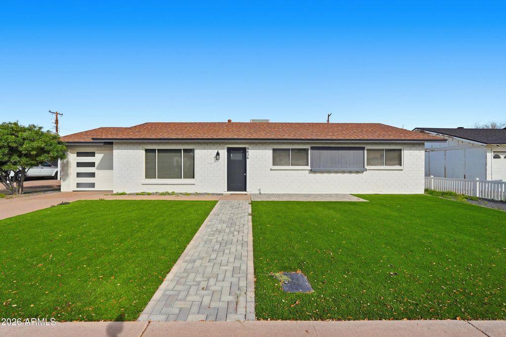 8626 E ROANOKE Avenue, Scottsdale, AZ 85257