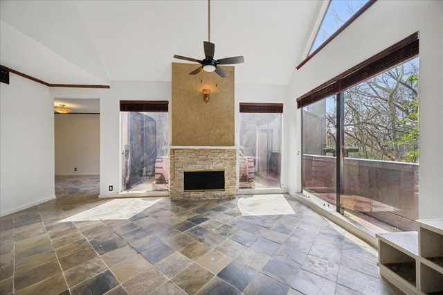 222 Litchfield Lane, Houston, TX 77024