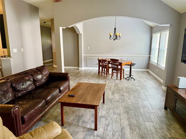 223 Maple Lane, Conroe, TX 77304