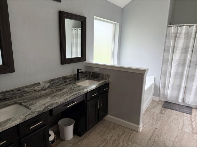 223 Maple Lane, Conroe, TX 77304