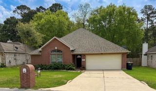 223 Maple Lane, Conroe, TX 77304