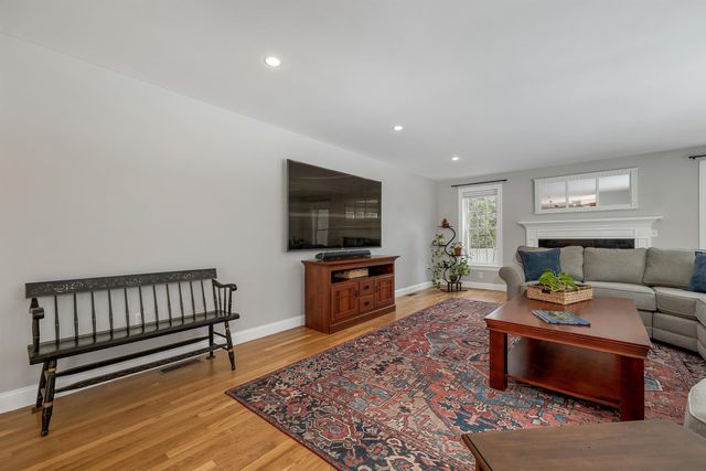 147 Boulder Drive, Barrington, NH 03825