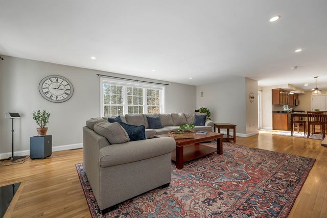 147 Boulder Drive, Barrington, NH 03825