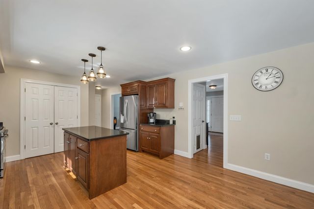 147 Boulder Drive, Barrington, NH 03825