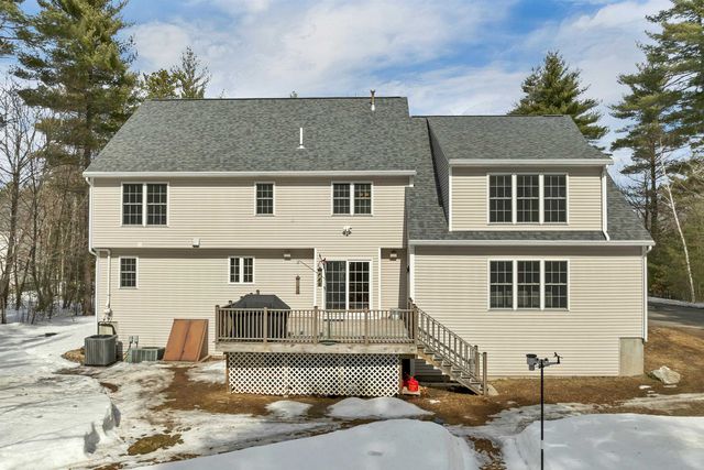 147 Boulder Drive, Barrington, NH 03825