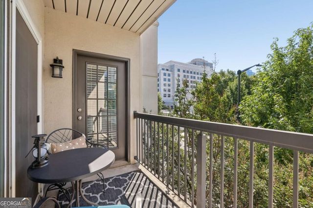 1075 Peachtree Walk NE A305, Atlanta, GA 30309