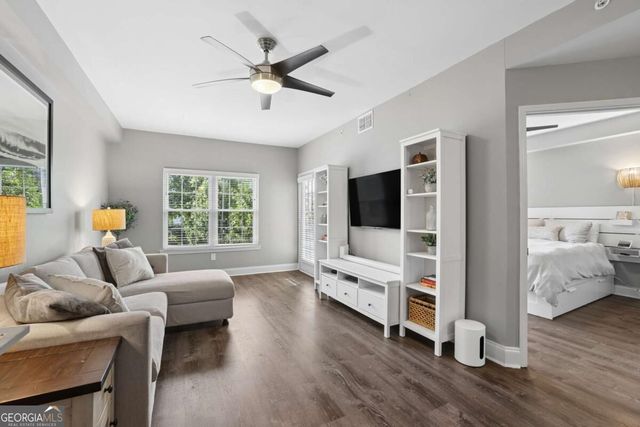 1075 Peachtree Walk NE A305, Atlanta, GA 30309