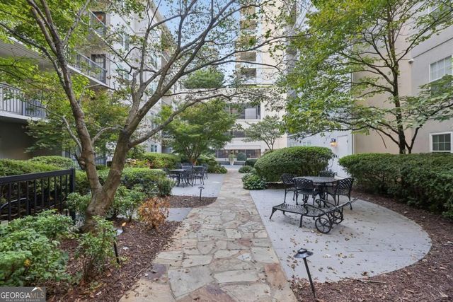 1075 Peachtree Walk NE A305, Atlanta, GA 30309