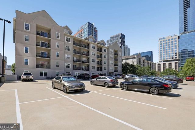 1075 Peachtree Walk NE A305, Atlanta, GA 30309