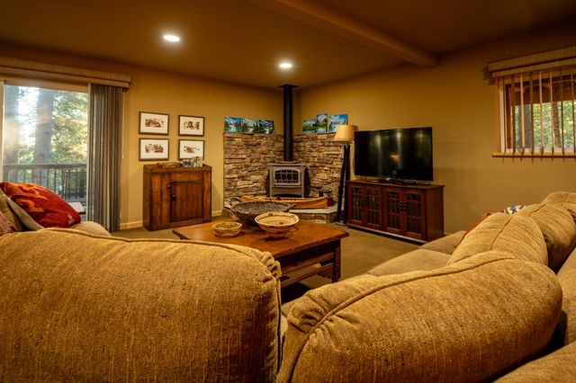3813 Bigfoot Cir, Camp Connell, CA 95223