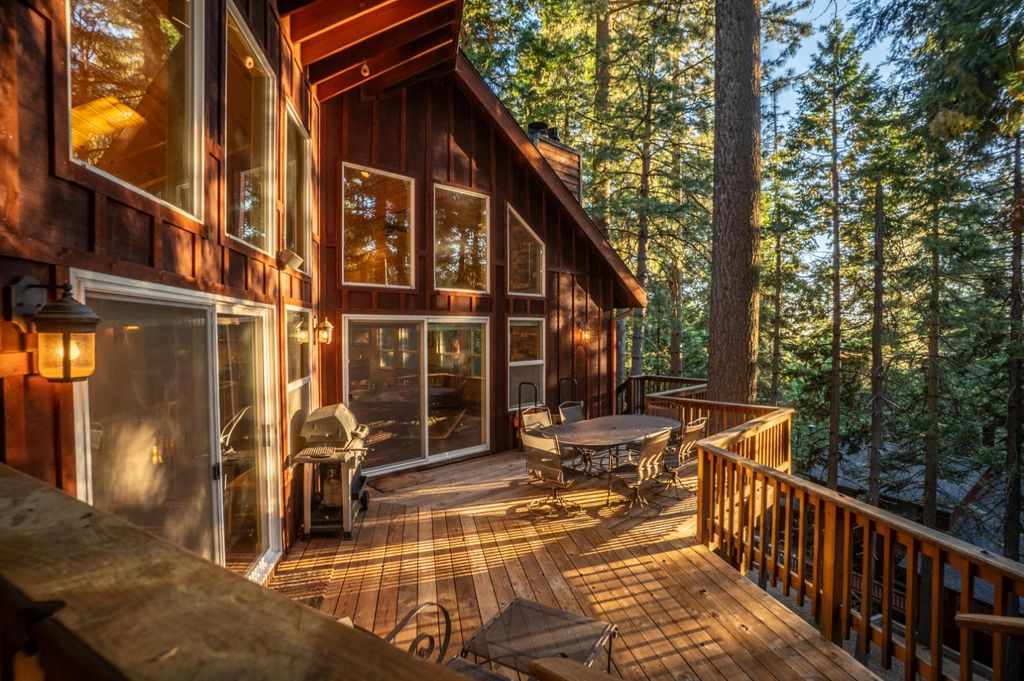 3813 Bigfoot Cir, Camp Connell, CA 95223