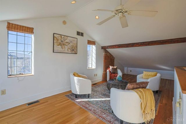 323 Milton Street, Cincinnati, OH 45202