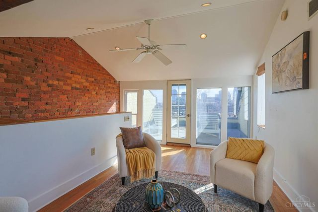 323 Milton Street, Cincinnati, OH 45202