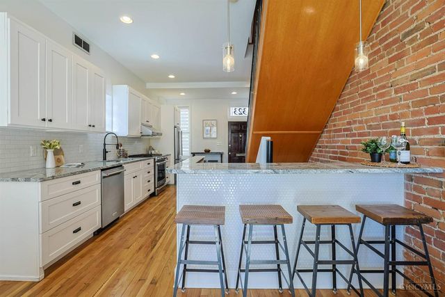 323 Milton Street, Cincinnati, OH 45202