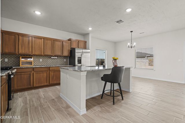 5004 ALYSSA JADE Street, El Paso, TX 79938