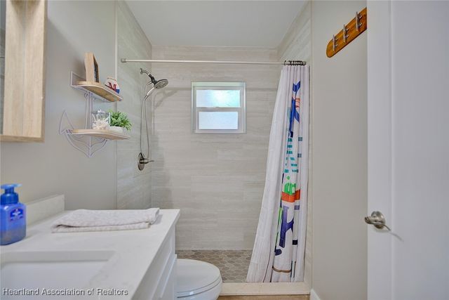 864 Peachtree Drive, Lake Placid, FL 33852