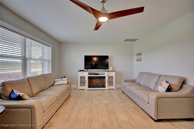 864 Peachtree Drive, Lake Placid, FL 33852