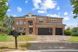 669 Redmond Court, Bensenville, IL 60106