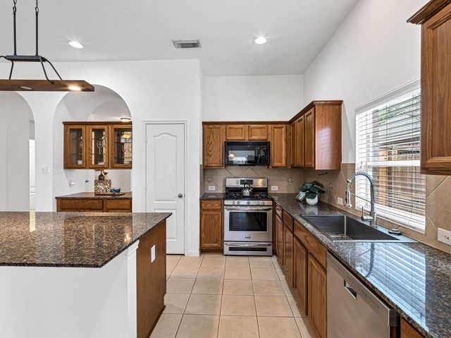 16122 Saxon Hollow Lane, Houston, TX 77084