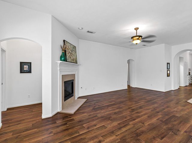 16122 Saxon Hollow Lane, Houston, TX 77084