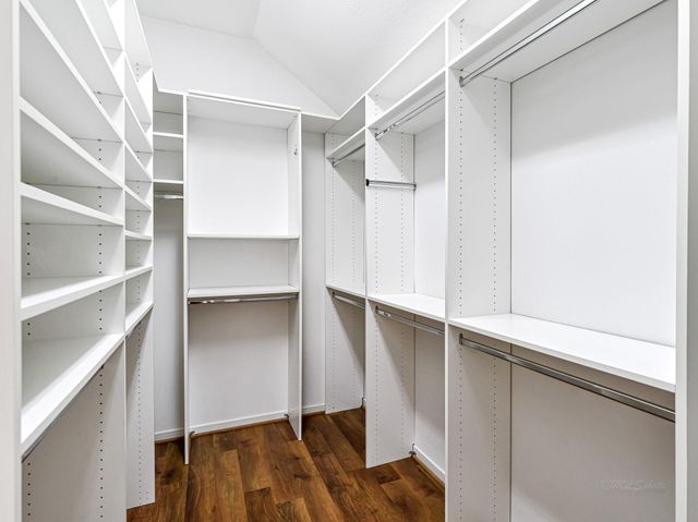 16122 Saxon Hollow Lane, Houston, TX 77084