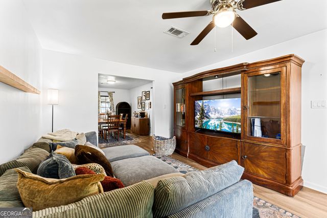 121 Barnesdale Drive, Warner Robins, GA 31093
