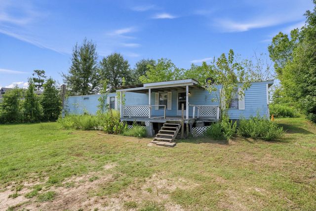 283 Walnut Cove Road, Onalaska, TX 77360