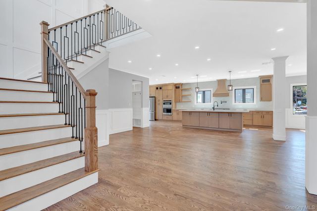 1370 Noel Court, Merrick, NY 11566