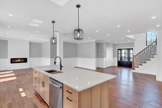 1370 Noel Court, Merrick, NY 11566