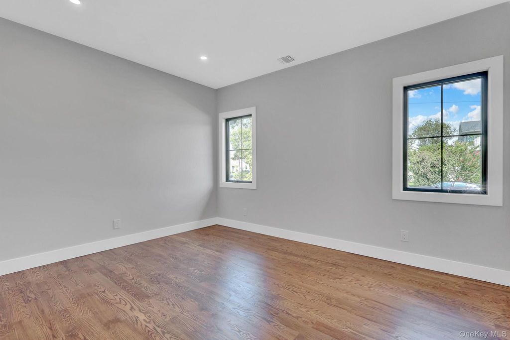 1370 Noel Court, Merrick, NY 11566 — photo 5