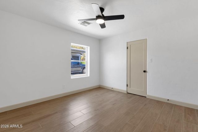 9514 N 2ND Street, Phoenix, AZ 85020
