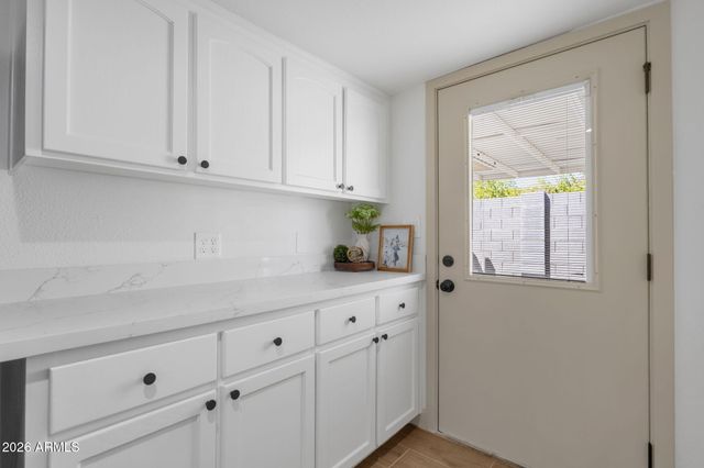 9514 N 2ND Street, Phoenix, AZ 85020
