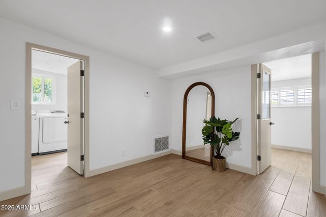 9514 N 2ND Street, Phoenix, AZ 85020