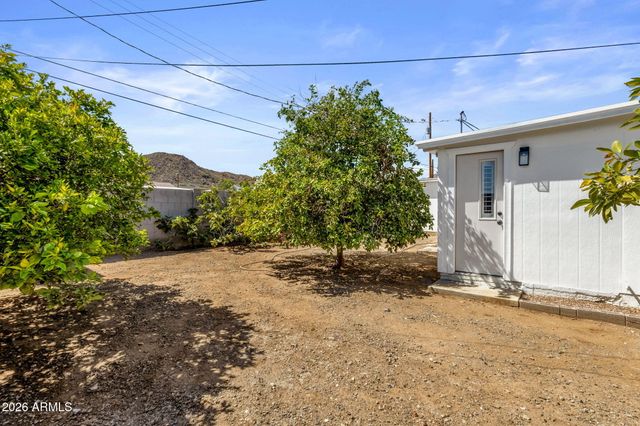 9514 N 2ND Street, Phoenix, AZ 85020