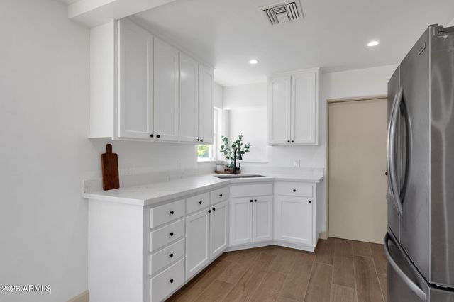 9514 N 2ND Street, Phoenix, AZ 85020