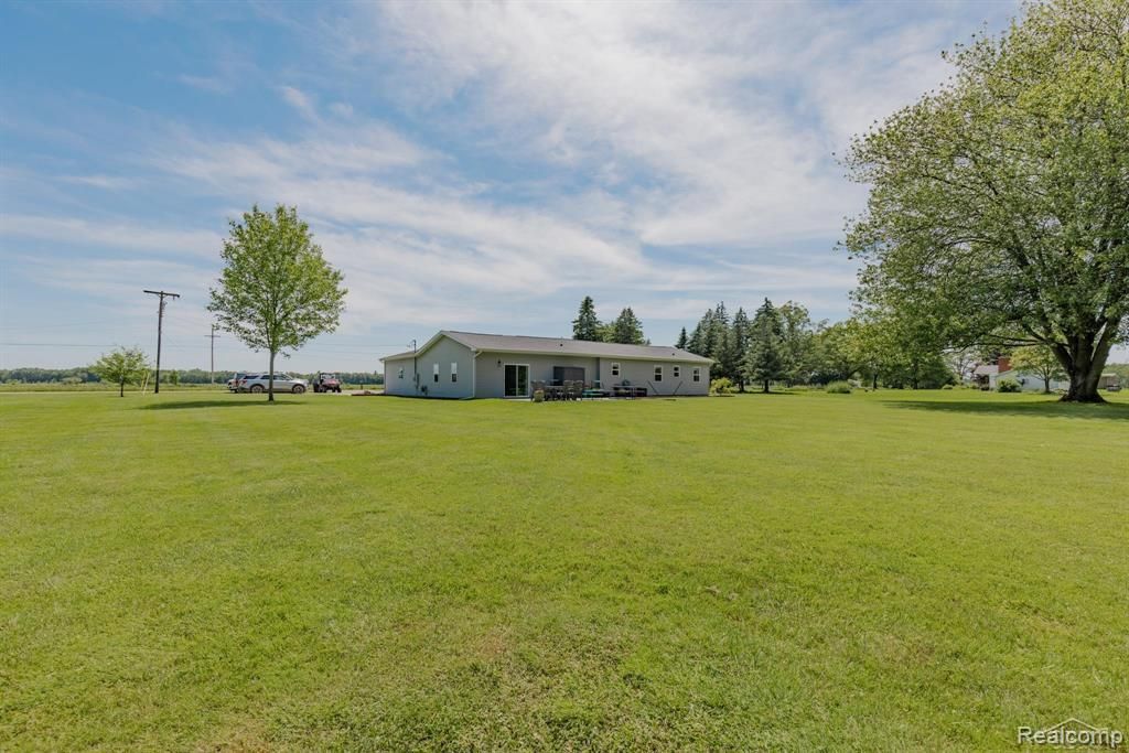 6338 Willard Road, Birch Run, MI 48415
