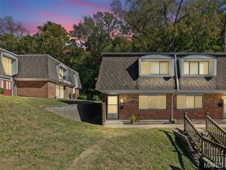 1059 Lafayette Court A, Collinsville, IL 62234